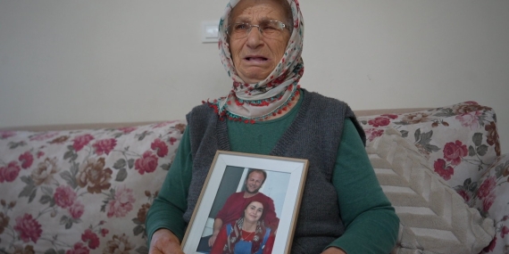 Adaleti görmeyi beklerken görme yetisinden oldu