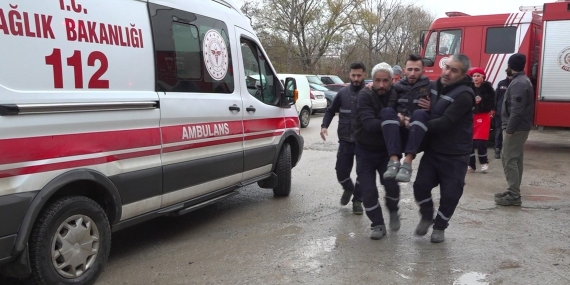 Beton fabrikasında yangın: 2 işçi dumandan etkilendi