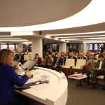 fatma-baskandan-adaletsiz-pay-dagilimina-karsi-kanun-teklifi-onerisi-ajyJ8S4z.jpg
