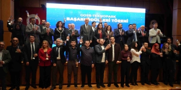 gosb-teknoparkta-ar-ge-ve-inovasyonun-basarilari-odullendirildi-CrD6tnHg.jpg