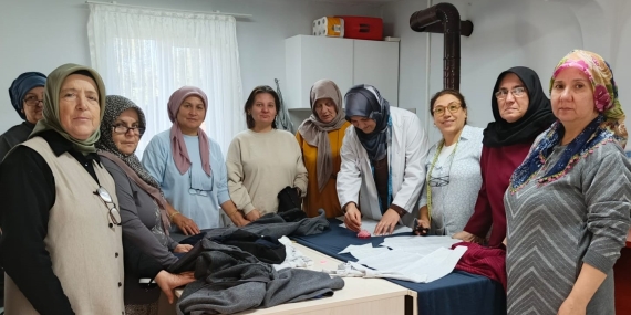 İZMEK yeni kurs merkezlerini açtı