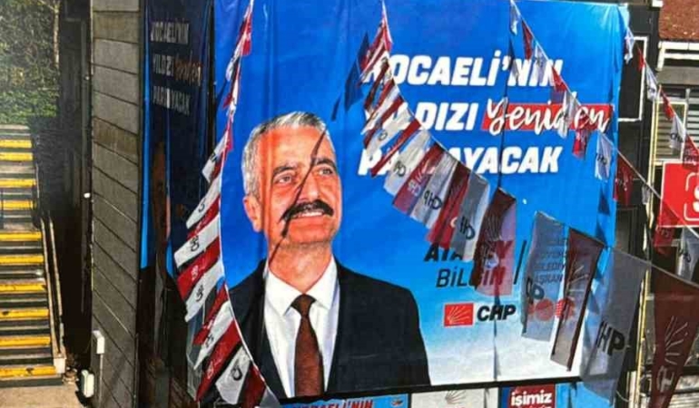 izmitte-kacak-secim-ofisi-polemigi-fatura-kime-kesilecek-6y2bQhxC.jpg