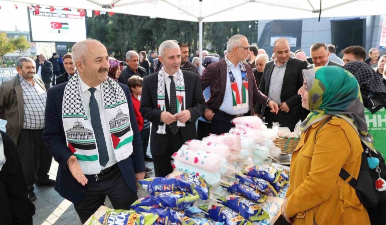 kadinlarin-el-emegi-urunleri-filistinliler-icin-satisa-sunuldu-xiKxEbj7.jpg