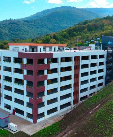 kartepe-teleferik-hattina-hizmet-verecek-6-katli-otopark-tamamlandi-K7R7mnHi.jpg