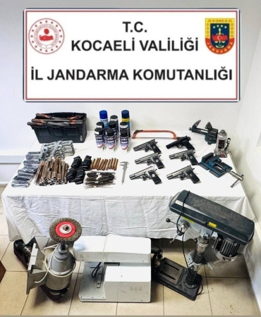 kocaelide-silah-imalathanesine-donusturulen-adrese-operasyon-NSlnAkSH.jpg