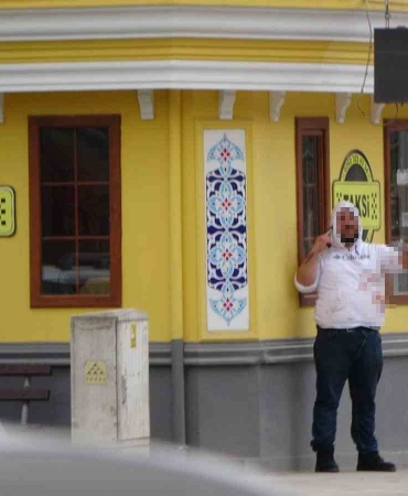 kocaelide-taksi-duragindaki-sahis-etkisiz-hale-getirildi-246hXQrj.jpg