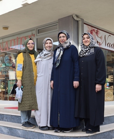 kursiyer-olarak-basladiklari-yolculukta-patron-oldular-RJBqWVmS.jpg