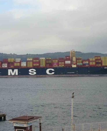 msc-turkiye-canakkale-bogazindan-gecti-VpUkirUl.jpg