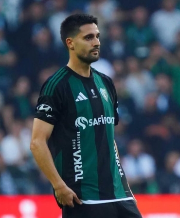 tarkan-serbest-kocaelispor-camiasina-veda-etti-dpO4cUJ3.jpg