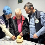 kartepede-alo-evlat-ekipleri-yaslilari-yalniz-birakmadi-ujAMLkRU.jpg
